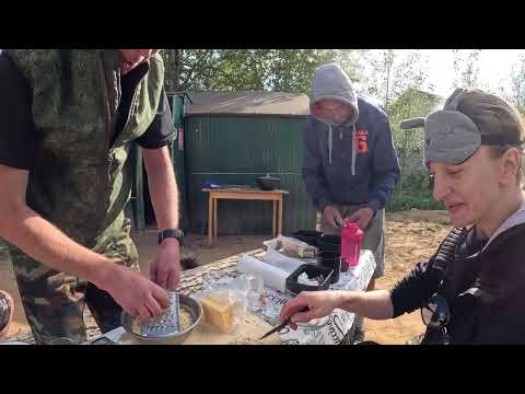 Видео: Готовим вместе: Фаршированные шампиньоны от Надежды с Сиплым, Лёхой, Семёном и Витасом. Часть 1'