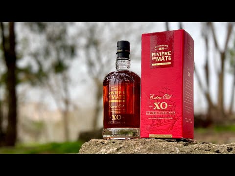 Видео: Ром Riviere du Mat XO 42% - обзор и сравнение с New Grove 10 лет 40%