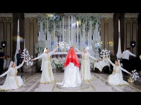 Видео: 28.08.2025 Wedding day Ахмед & Нуржамал 2 часть