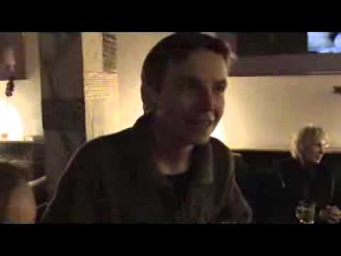 Видео: Светлана Сурганова рассказывает про двор-колодец желаний на В.О. + короткий разговор с Д.А.