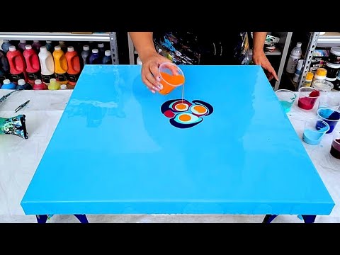 Видео: Этот ОДИН цвет может сделать или разрушить эту картину! - Синий цветок - Абстрактное искусство