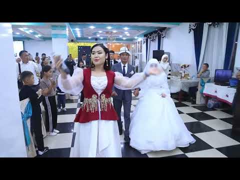 Видео: Ресторан Улаш