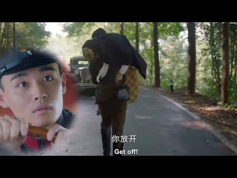 Видео: Золушка не в ладах с командиром и хочет уйти ，, но ее несут обратно на плече