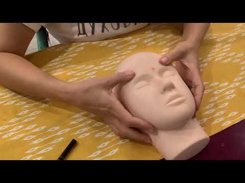 Видео: Успокаивающий массаж детям с ЗПР, РАС, СДВГ. Охраняется авторским правом.