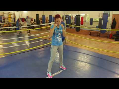 Видео: Основни удари в КИКБОКСА!