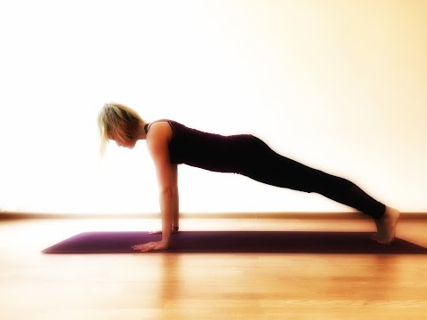 Видео: Стойка на руках. 7 эффективных упражнений для укрепления рук