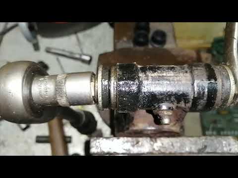 Видео: Замена втулок задних кулаков CFMOTO X5 H.O.