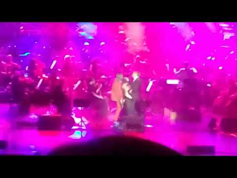 Видео: Би-2 с симфоническим оркестром. 12.02.17. Ярославль.