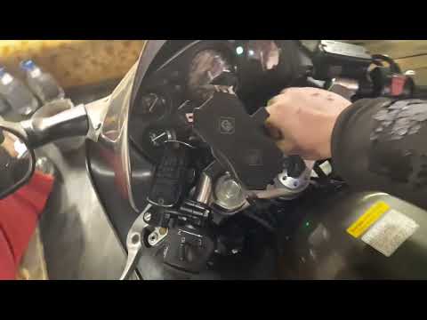 Видео: Промывка системы охлаждения изнутри хим составами. HONDA CBR 1100XX.