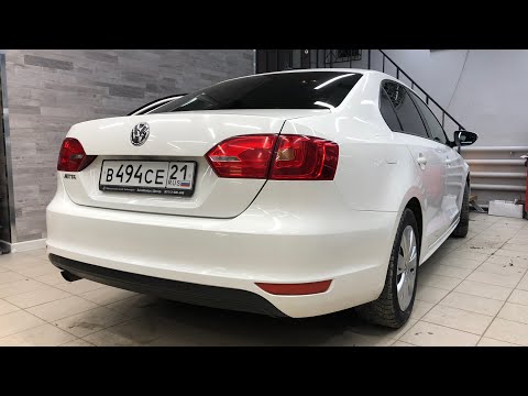 Видео: 45000 рублей на автозвук в VW Jetta. Бесплатная установка музыки