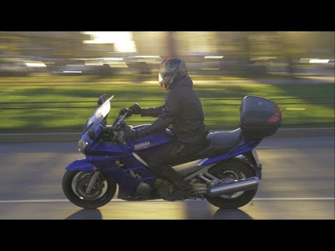 Видео: Спорт-турист на все случаи ЖИЗНИ: Yamaha FJR 1300. Тест-драйв