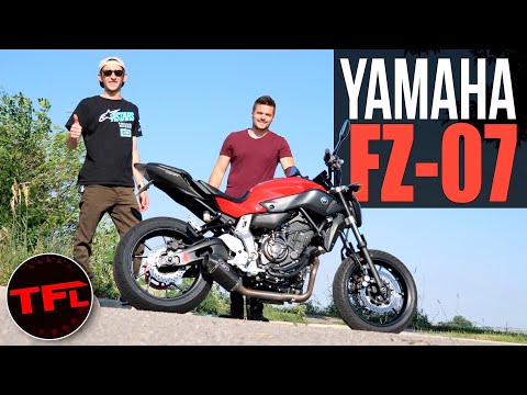 Видео: Yamaha FZ-07 — идеальный мотоцикл для начинающих? Вот почему я его купил и что я о нём думаю!