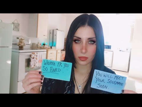 Видео: Он кусает губы, думая о тебе. Этот человек любит тебя больше, чем ты думаешь!