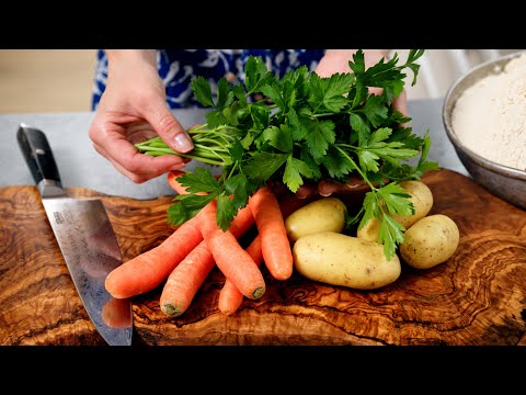 Видео: Я беру нутовую муку с овощами и готовлю веганский ужин.