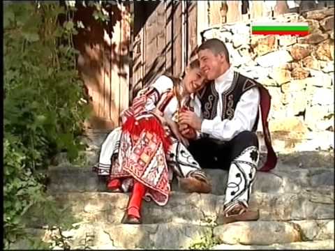 Видео: Ах къде е мойто либе / Даниела Величкова, Елена Йордакиева