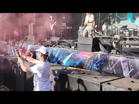 Видео: Потомучто. Улетай 2025. 2 часть