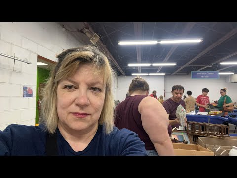 Видео: Барахолка в США #посуда и находки