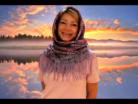 Видео: Заряночка ❤️❤️❤️Павловопосадские платки в Минске