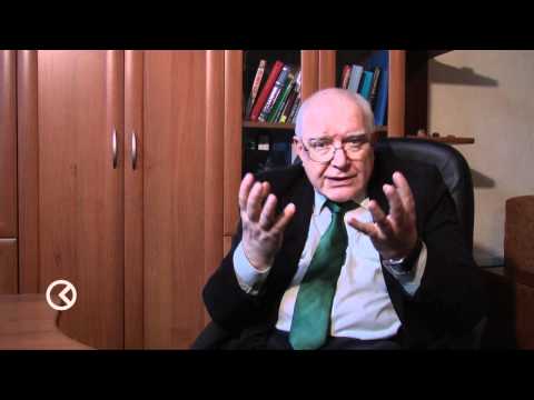 Видео: Причины смещения гендерных ролей