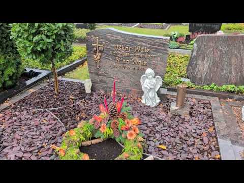 Видео: ПОСЕЩЕНИЕ КЛАДБИЩА ПЕРЕД РОДИТЕЛЬСКИМ ДНЁМ! / 1784