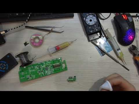 Видео: Ремонт автомагнитоллы HYUNDAI H-CCR8088