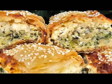 Видео: Вкусна гръцка баница с тиквички и сирене Delicious Greek pie with zucchini and cheese  #баница