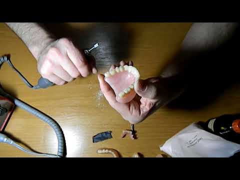 Видео: ЗУБНЫЕ ПРОТЕЗЫ-Ремонт на Дому(трещина)