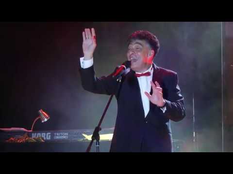 Видео: Евгений Чепурняк и Кабаре "Веселый песецЪ" - Вертинский