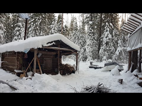 Видео: топчим буранку до избы. бытовуха