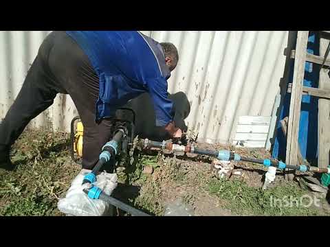 Видео: мотопомпа для полива от скважины