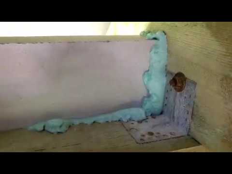 Видео: Защита мауэрлата газобетоном со стороны улицы.