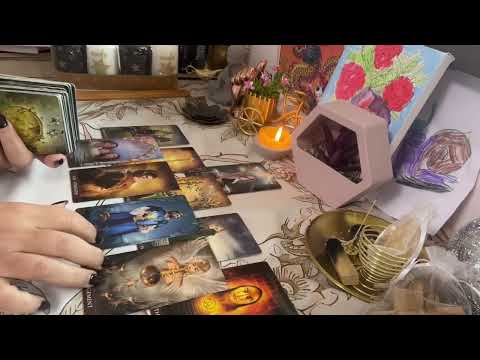 Видео: 💕 Какво МИСЛИ за Вас човека, за когото мислите? ❤️💕 Таро карти