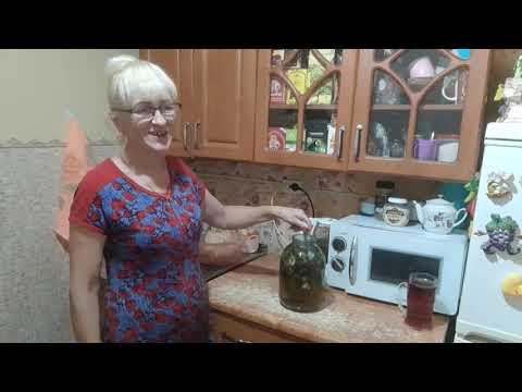 Видео: Жизнь в СЕЛЕ!Клубника на зиму!Пеку пирожки-булочки на смальце!