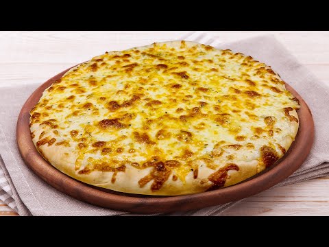 Видео: Пицца с белым соусом и 4 сыра | Необыкновенный вкус | Готовь Мой Рецепт ТВ