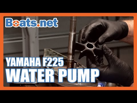 Видео: Замена водяного насоса Yamaha F225 | Замена импеллера водяного насоса подвесного мотора Yamaha | ...