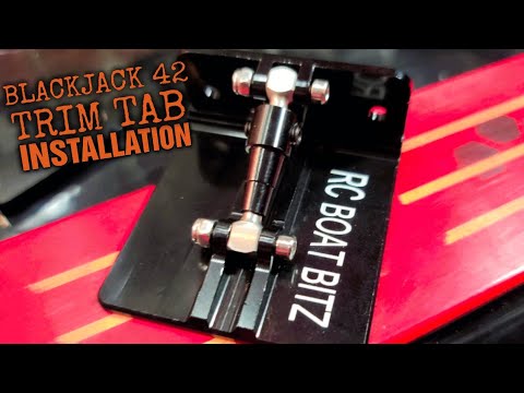 Видео: Лучший вариант модернизации: установка триммера для радиоуправляемой лодки Blackjack 42 Bitz