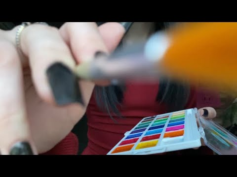 Видео: asmr рисую на тебе чем попало (кисти, карандаши, маркеры) // asmr on camera