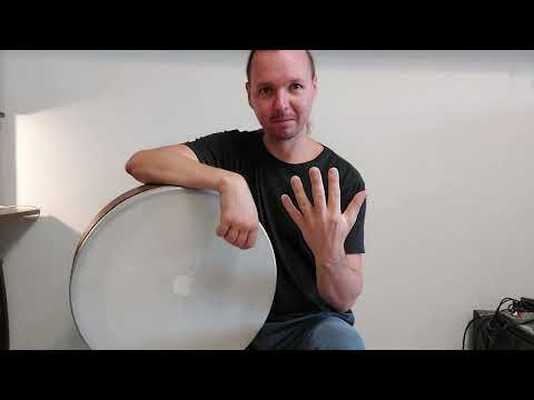 Видео: Урок по рамочному барабану, как держать в нижней позиции, объяснение самых простых ударов