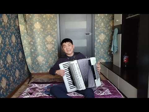 Видео: Алтынбек Тотуев - Апакемдин алмасы.