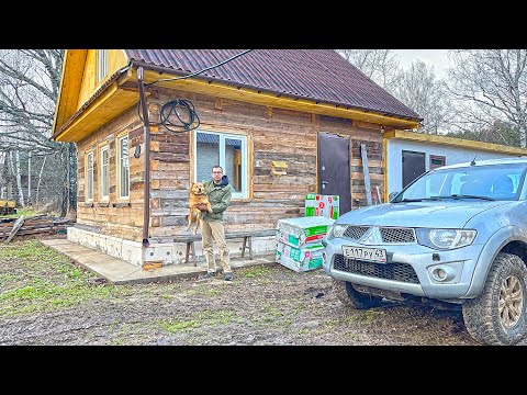 Видео: Деревенский дом, мастерская и работы в них. Продолжение отделки и заготовки на зиму