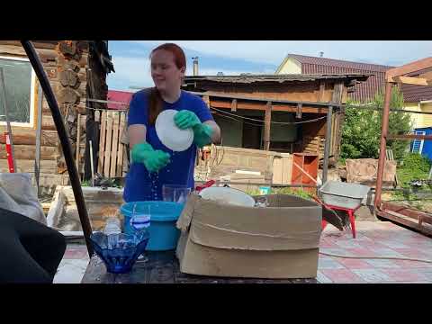 Видео: Июнь 2025. Переделки на участке. Делаем забор и беседку.