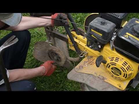 Видео: Нарезка борозд мотокультиватором Champion BC6712