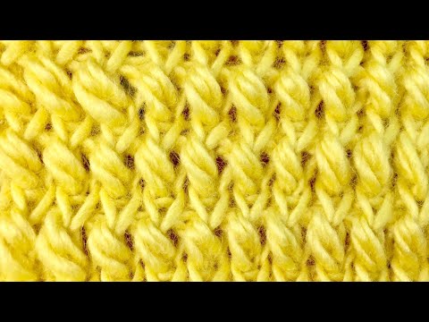 Видео: Рельефный узор спицами.