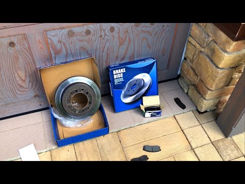 Видео: Замена тормозных дисков и колодок на Prado150.