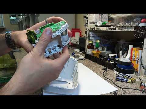 Видео: Ремонт тонометра Omron M2 Basic. Не закачивает воздуха в манжету выдает ошибку.