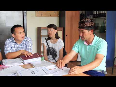 Видео: Қызын Қытайлар Еш себепсіз Саяси үйрену түрмесіне қамап отыр