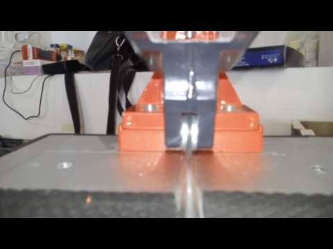 Видео: Проверка и настройка нового ручного плиткореза.