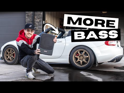 Видео: Больше баса! Установка тонкого сабвуфера Atoto в Miata
