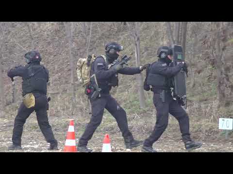 Видео: Вежба на специјалните единици на МВР кои се гаранција за безбедноста на Македонија