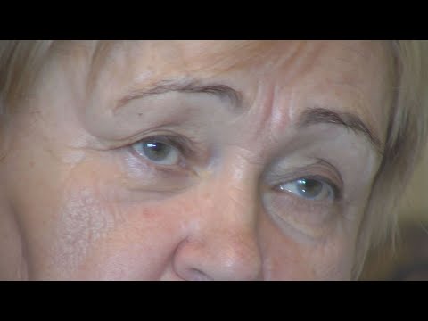 Видео: Обманутую мошенниками пенсионерку выгнали из ее квартиры